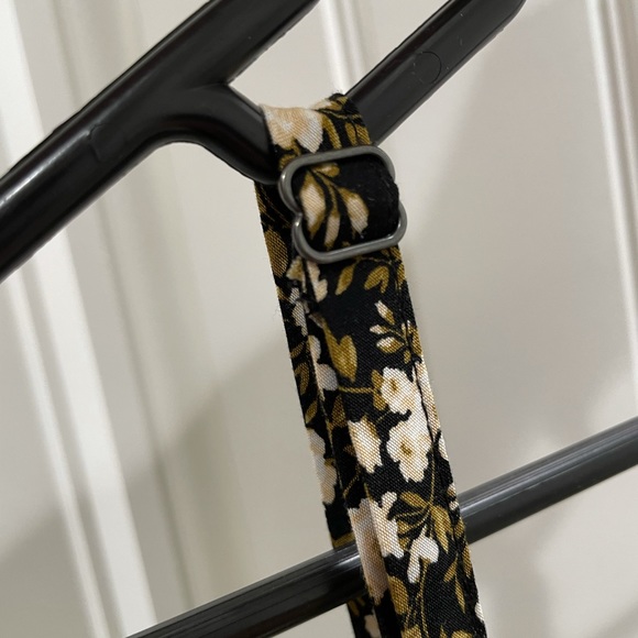 OLD NAVY Floral top size 3X.  New never used - Picture 5 of 5